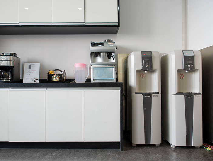 深圳家用直饮水机：健康水质，一目了然